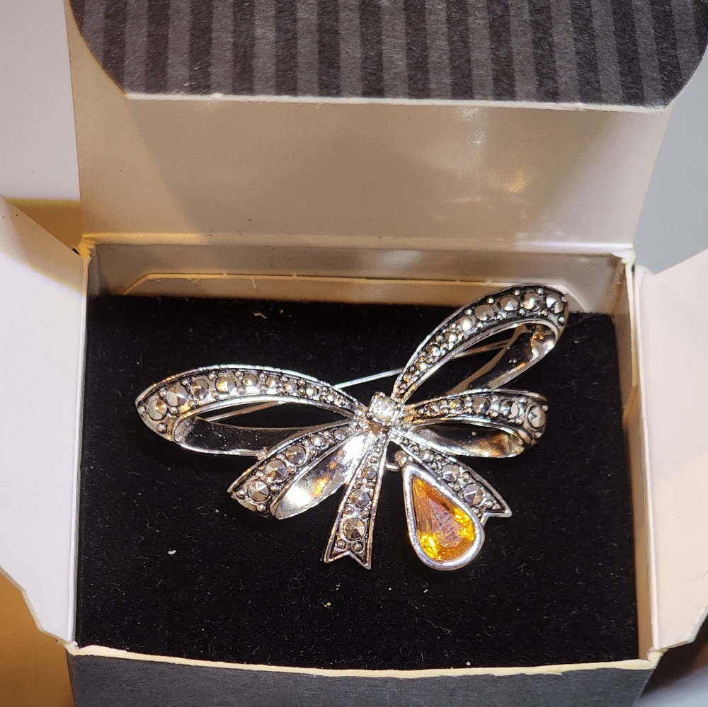 Vintage Silver and Amber Bow Brooch By Avon